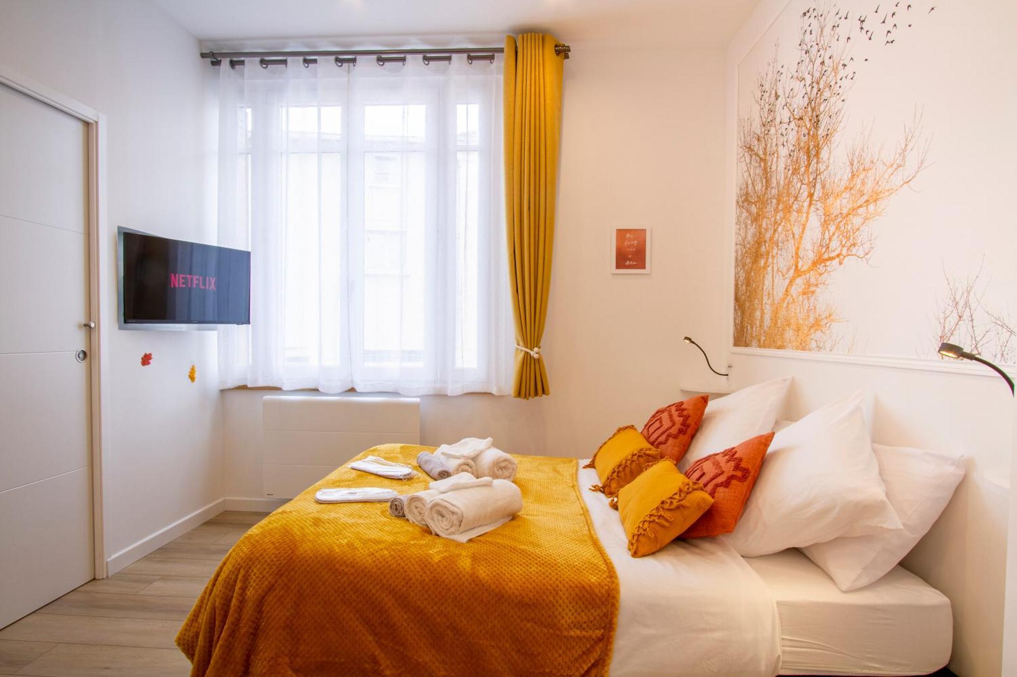 Promenade D'Automne - Netflix & Wifi - Climatisation- Parking Gratuit - Check-In 24H24 - Emplacement Velos - Goodmarning Châlons-en-Champagne 외부 사진